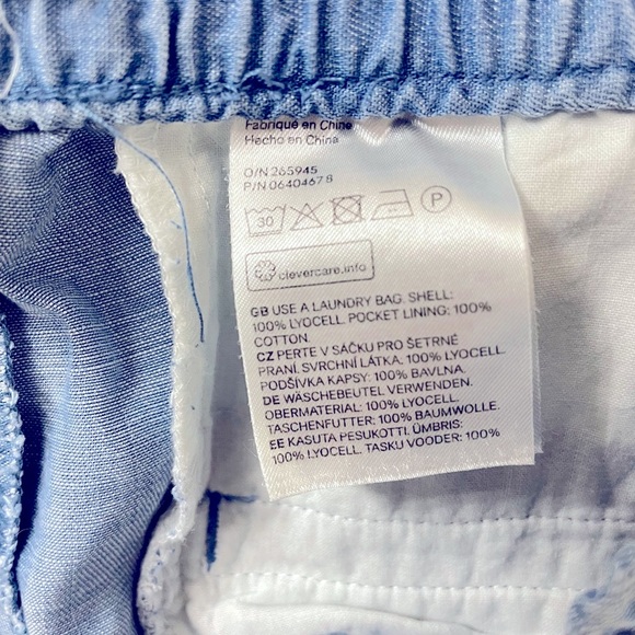 H&M | Chambray Drawstring Shorts | Size 2 - Picture 6 of 8